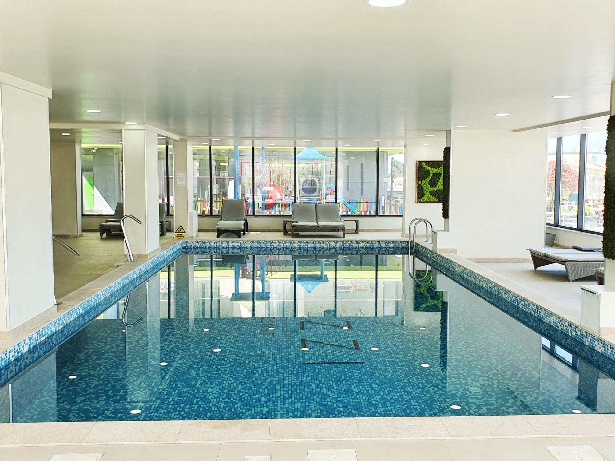 Eka Studio - Pool & Spa Beach Resort Năvodari 외부 사진